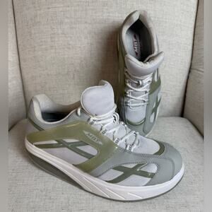 MBT M Walk Rocker Bottom Walking Shoes Silver Gray Green Women’s 10 EUC Comfort